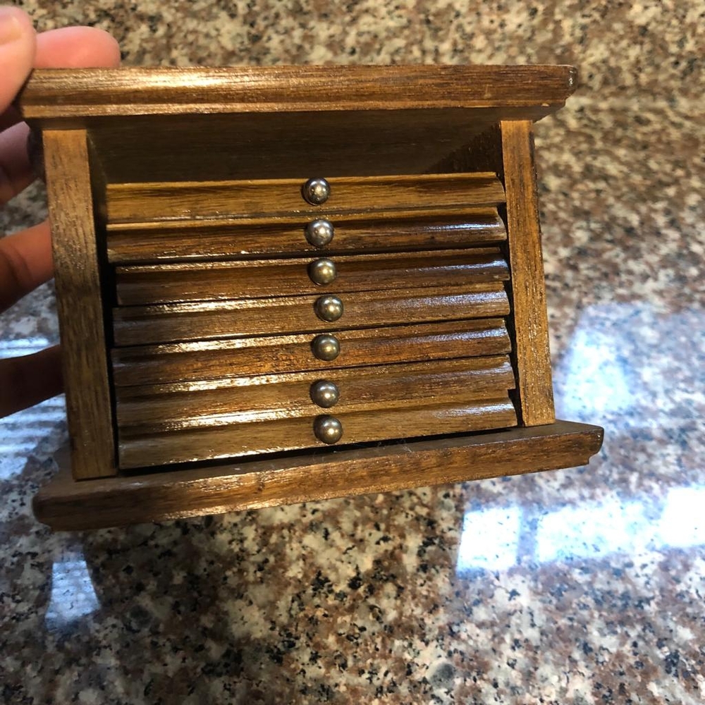Wooden coasters and set of 7 modern wooden bar drinks